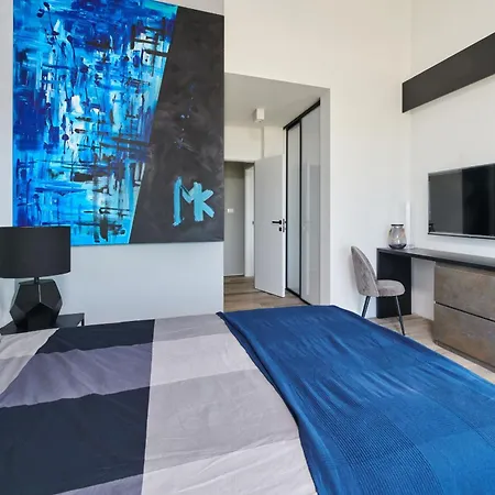 Modern Zora With Sauna In Visnjan Villa